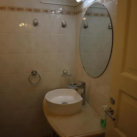 Apartment Acacia Villa Guesthouse